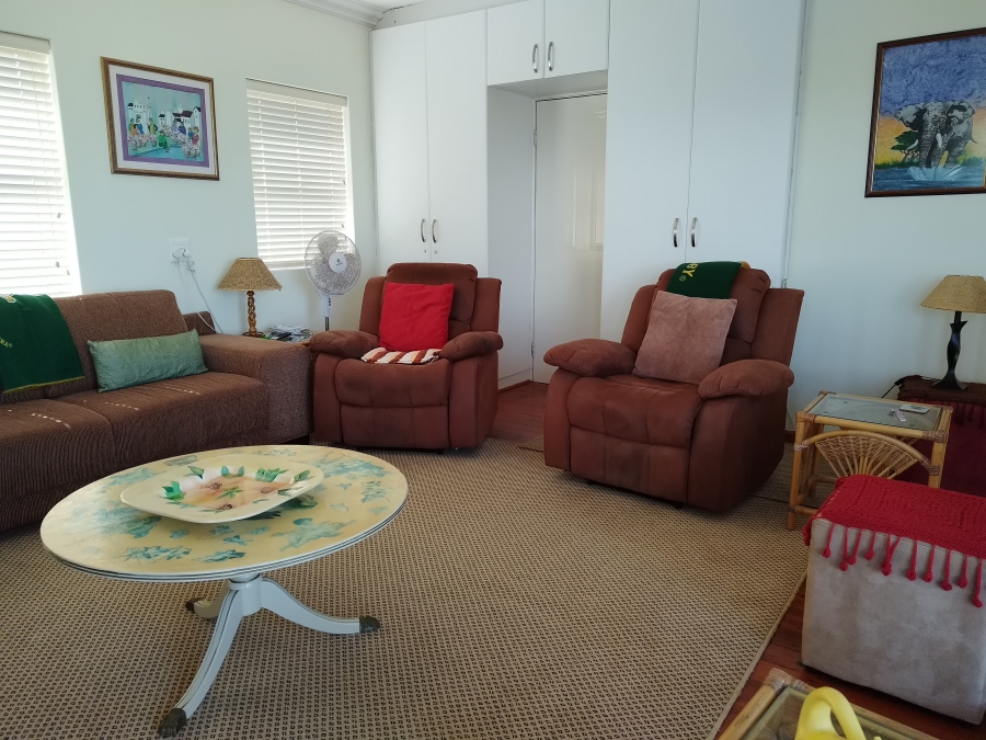 2 Bedroom Property for Sale in Reebok Western Cape